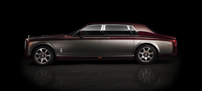 Illustration for article titled The 'Pinnacle Travel' Phantom Shows What Rolls-Royce Bespoke Can Do